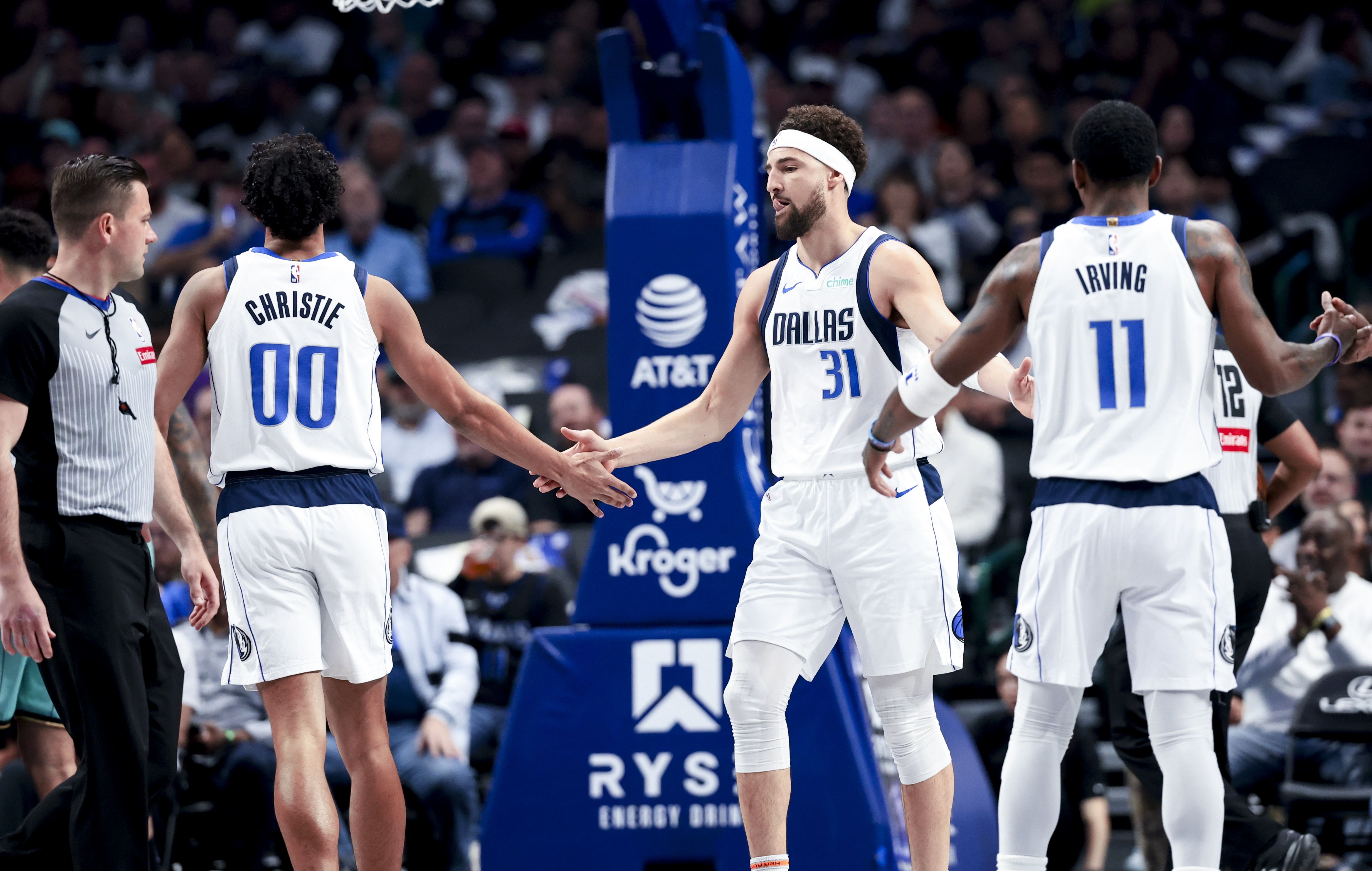 开云体育下载官网-基德：身边有顶尖球员时 只要你用心学习 就会受到熏陶