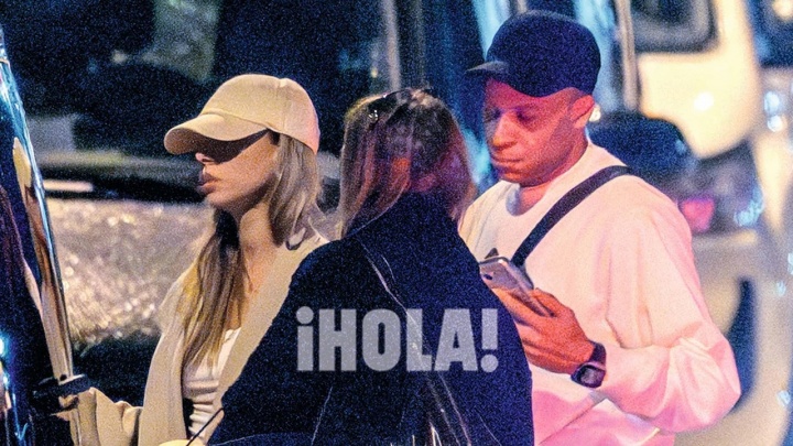 开云体育下载网页版-姆巴佩被拍到与绯闻女友乘车回家，两人曾在巴黎一同入住豪华酒店