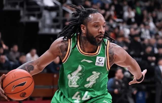 开云体育下载-辽宁79-84不敌山东 球员评价：威尔斯满分，4人及格，6人低迷